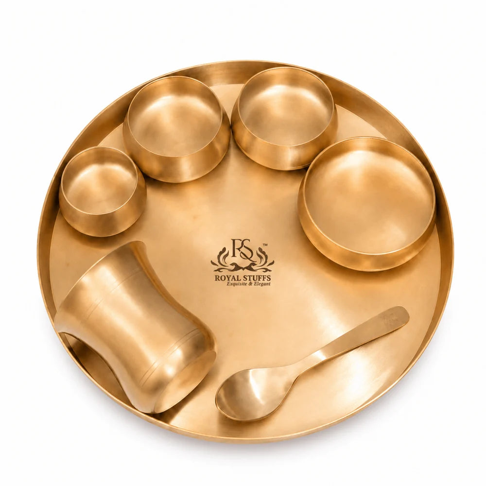 Curved Matt Finish Thali Set - 7-Piece Set for Exquisite Dining Experience