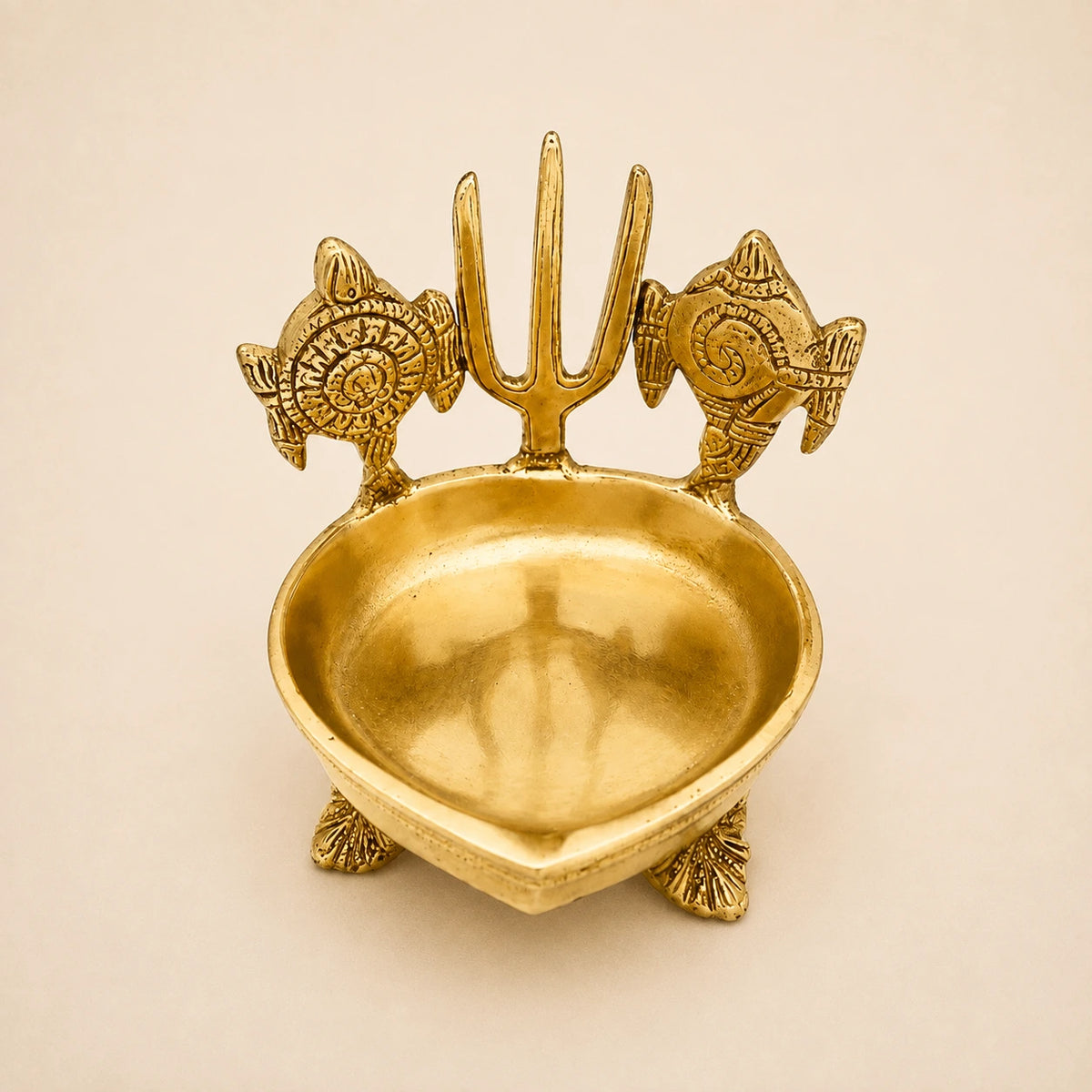 RoyalStuffs Shanku Chakra Namah Deepam Brass Diya – Heavy Kuber Deepam Oil Lamp for Pooja & Diwali Décor