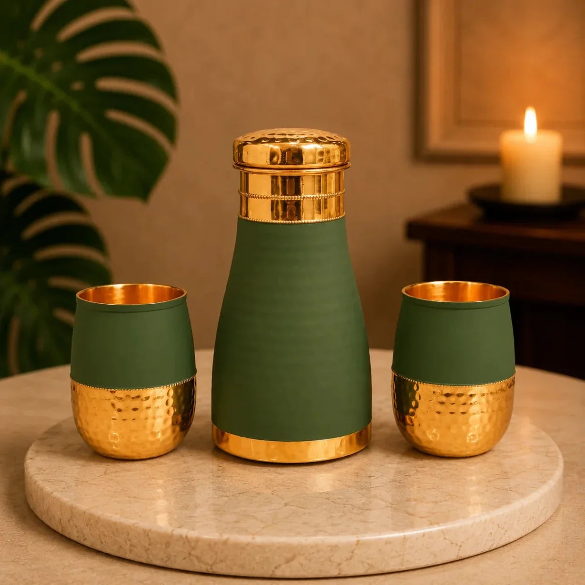 RoyalStuffs Hammered Velvet Touch Copper Bedside Carafe Set – 1 Litre Carafe with Two Copper Glasses