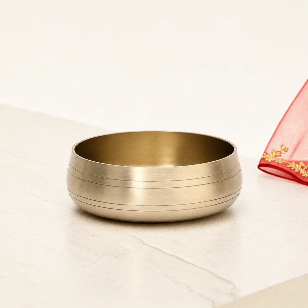 Pure Kansa Thali Set – 6 Piece | Curved Design Bronze