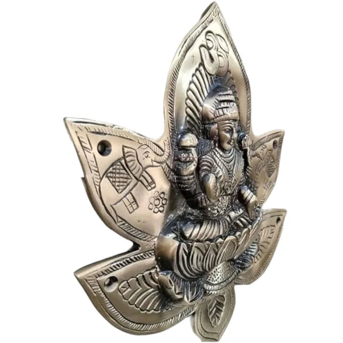 Heavy Brass Lakshmi Ganesha Patta Wall Hanging Set – Antique Finish Spiritual Décor (800 Gram)