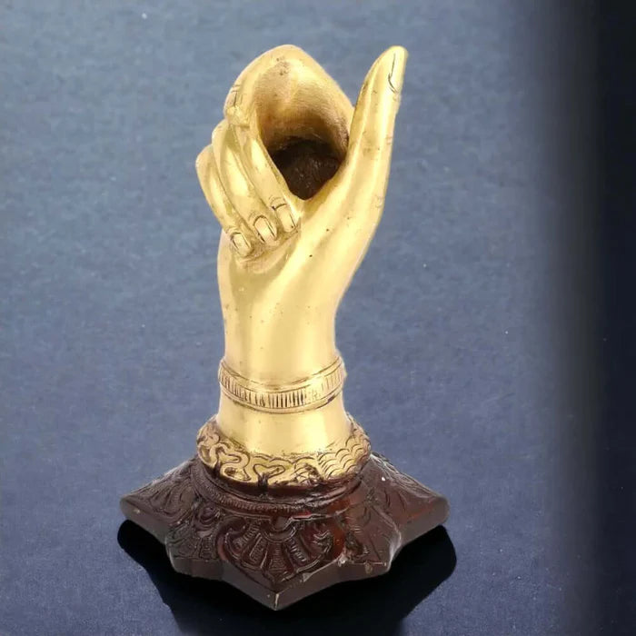 RoyalStuffs Brass Hand Shape Decorative Showpiece with Pen Holder – 16 CM Golden Desk Organizer