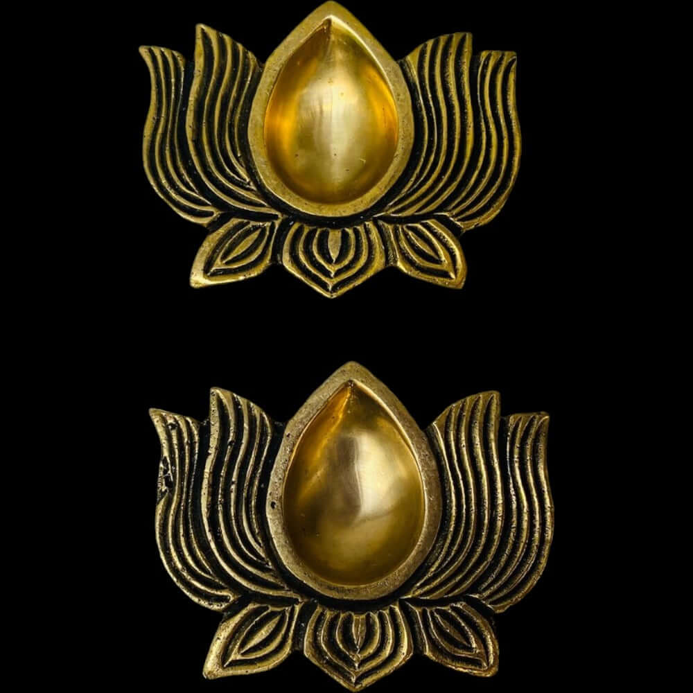 Indian Diwali Oil Lamp Pooja Diya Brass Light Lotus Kamal Laxmi Vilakku Decorative Wicks Diyas Set of 8 – Gold Finish