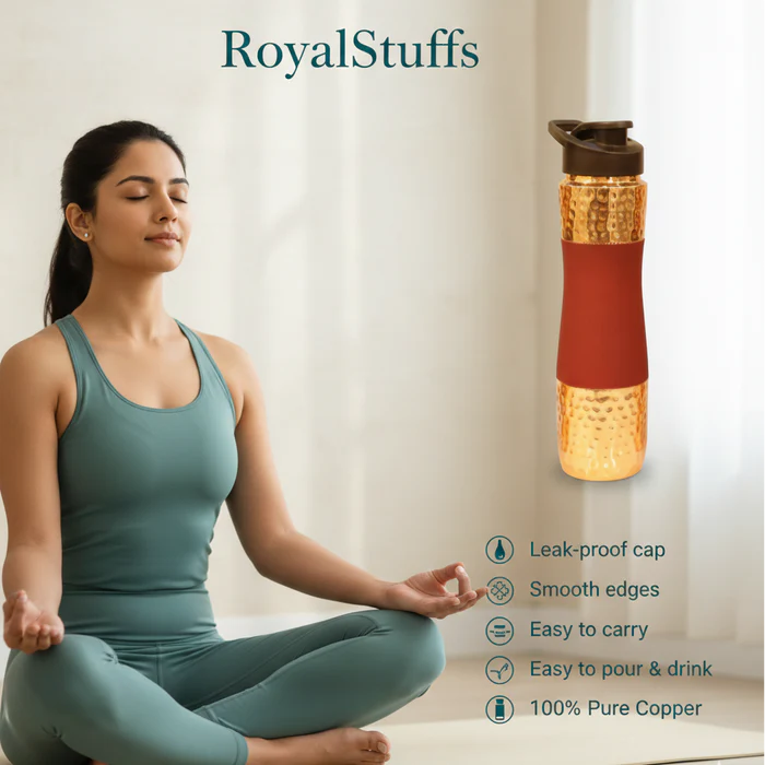 RoyalStuffs Designer Copper Hammered Sipper Bottle with Red Silicone Grip – 1 Litre Leak-Proof Copper Bottle