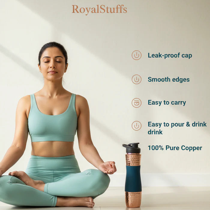 RoyalStuffs Designer Copper Hammered Sipper Bottle with Silicone Grip – 1 Litre Leak-Proof Copper Bottle