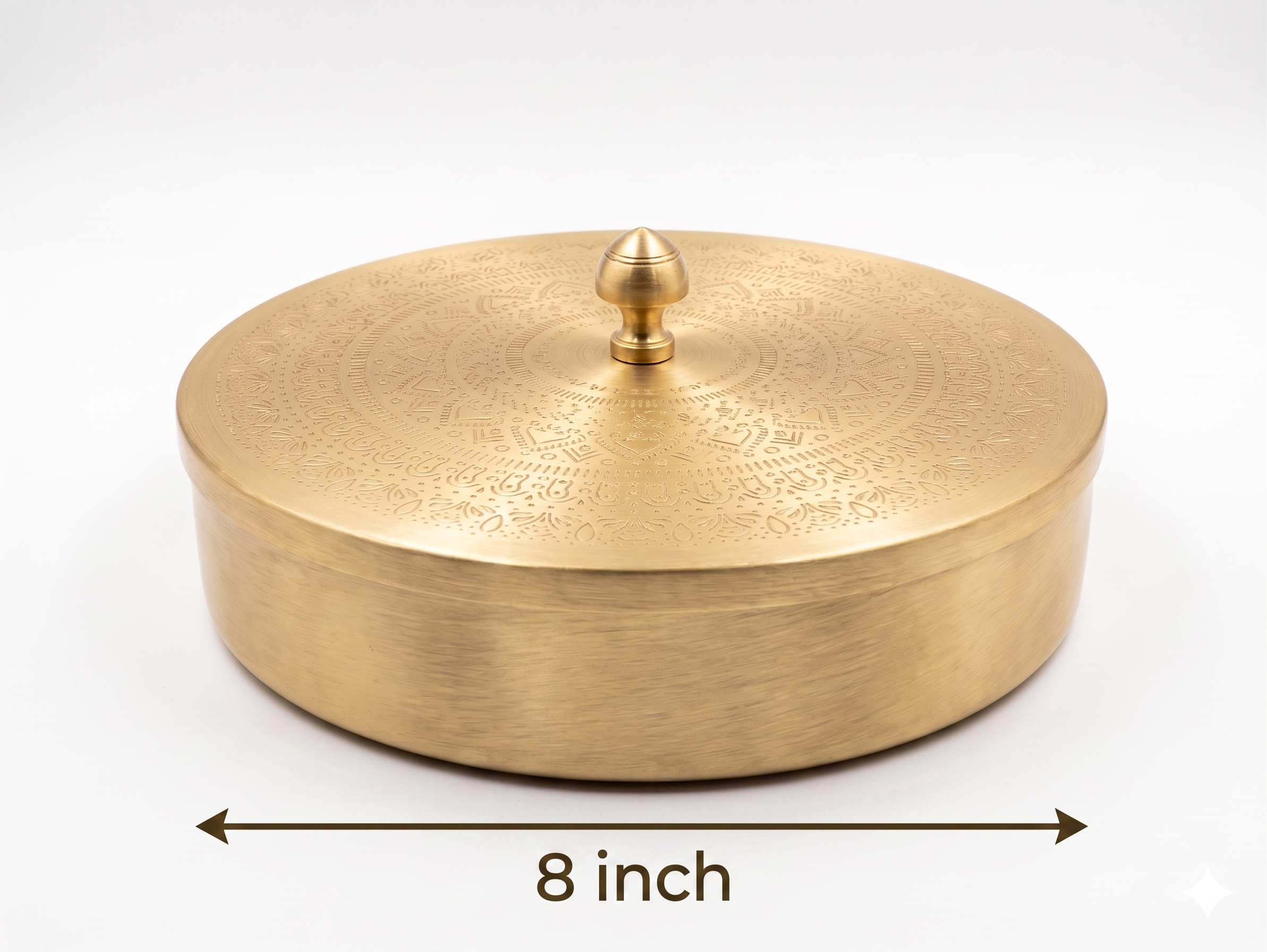 RoyalStuffs Pure Brass Chapati Box – Handcrafted Brass Roti & Puri Storage Dibba with Embossed Lid