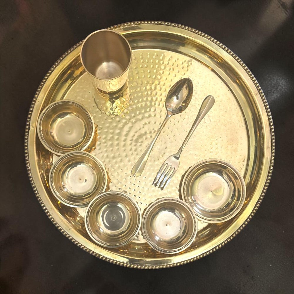 Extra Large Brass Thali Set 15.5 Inch (2.2 Kg) – Grand Maharaja Dining Set with 6 Bowls & Glass