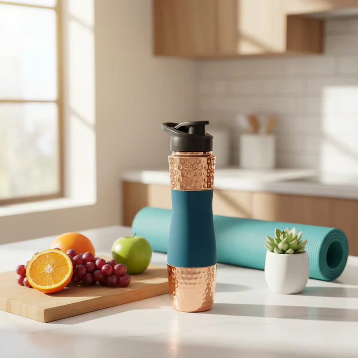 RoyalStuffs Designer Copper Hammered Sipper Bottle with Silicone Grip – 1 Litre Leak-Proof Copper Bottle
