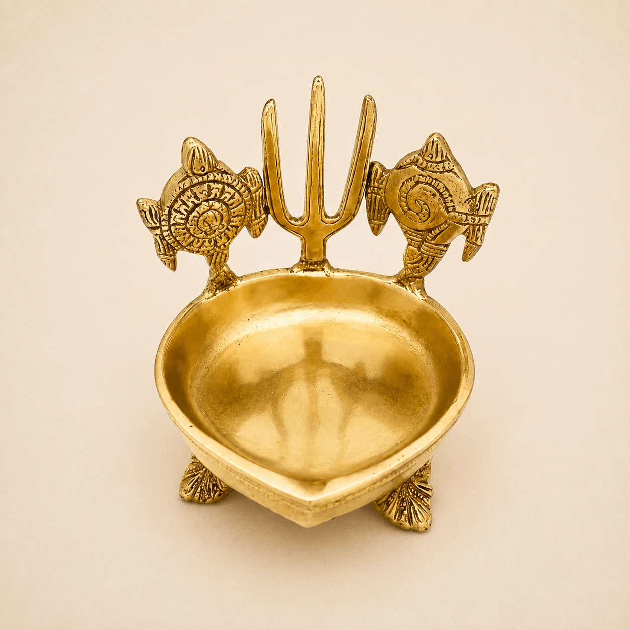 RoyalStuffs Shanku Chakra Namah Deepam Brass Diya – Heavy Kuber Deepam Oil Lamp for Pooja & Diwali Décor