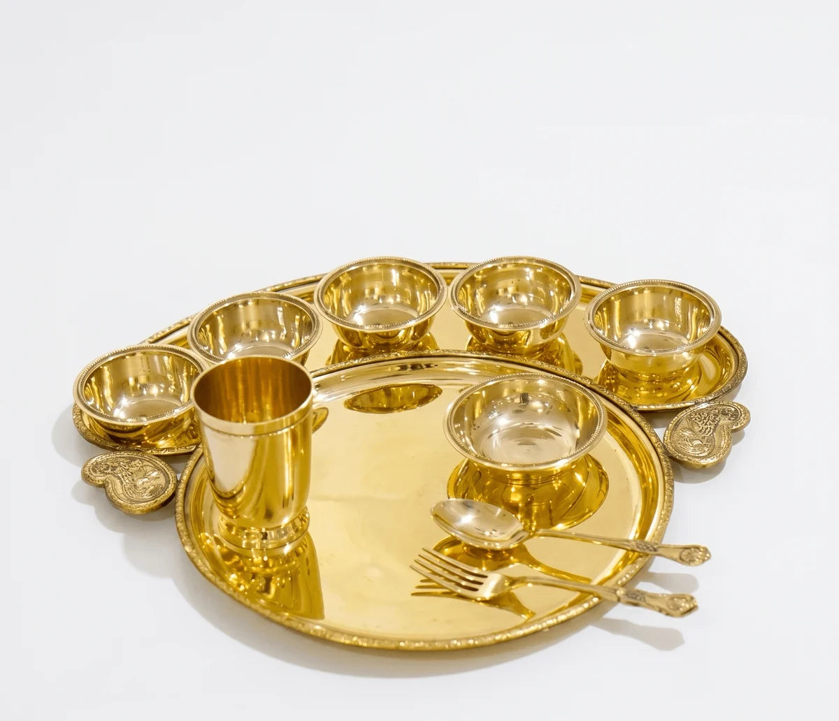 Maharaja 10 Pcs Brass Dinner Set – Etched Gold Pital Dinnerware