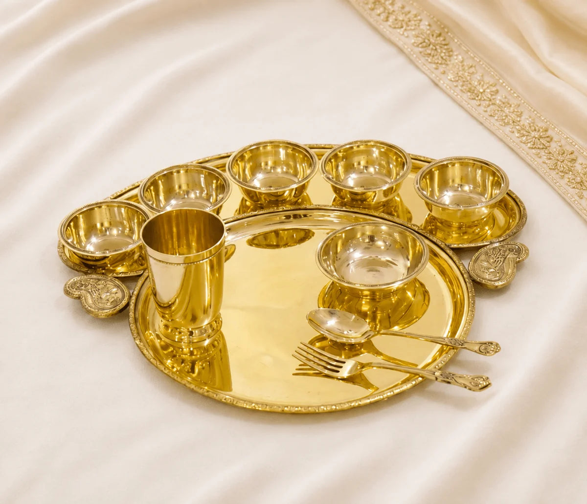 Maharaja 10 Pcs Brass Dinner Set – Etched Gold Pital Dinnerware