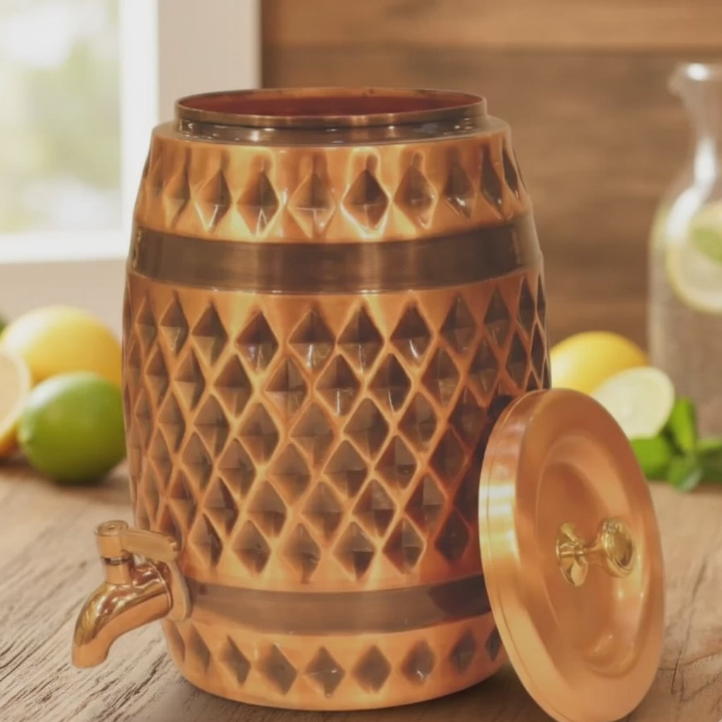RoyalStuffs Dholak-Shaped Diamond Pattern Antique Copper Water Dispenser – Handcrafted Copper Beverage Dispenser with Tap