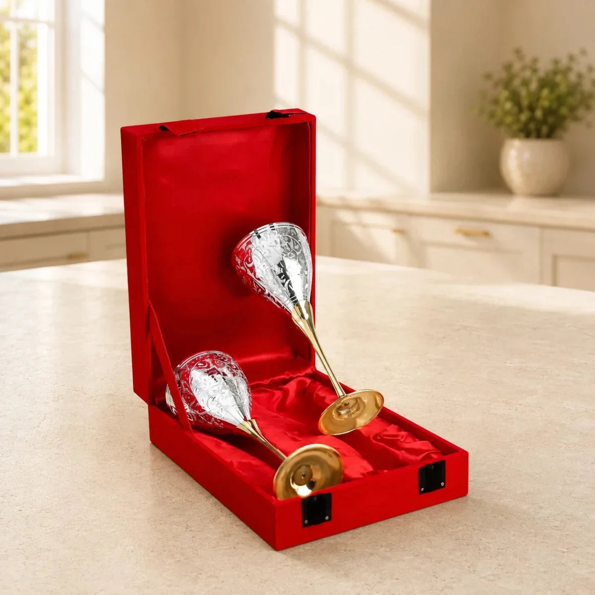 Royal Handcrafted Brass Wine Glasses – Set of 2 Luxury Stem Drinkware
