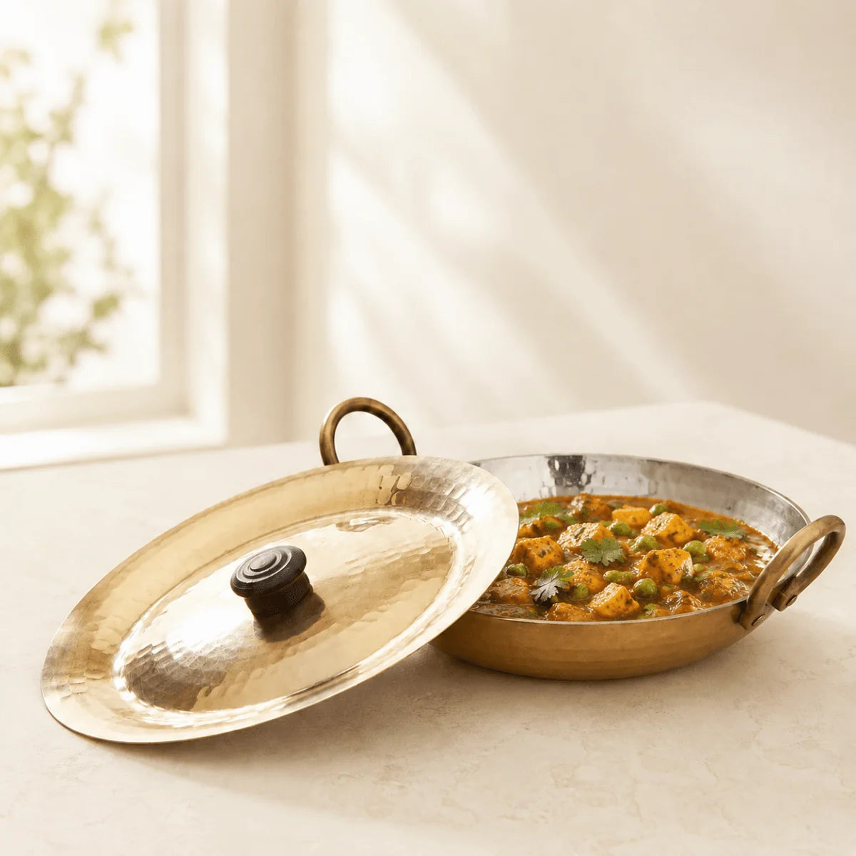 RoyalStuffs Round Base Handmade Brass Kadhai with Pure Tin (Kalai) Coating & Brass Lid