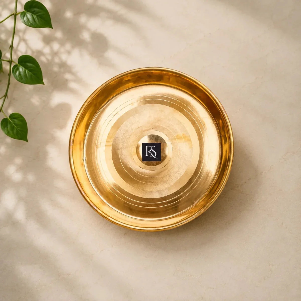 Traditional Design Pure Copper Plate with Circular Ring Design - 9-inch Diameter